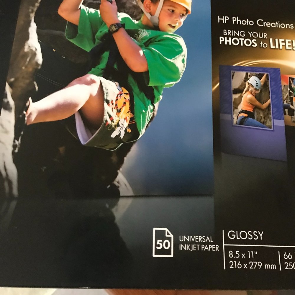 HP Advanced Photo Paper, Glossy, 8.5 x 11 in. (216 x 279 mm), ONLY 40 sheets